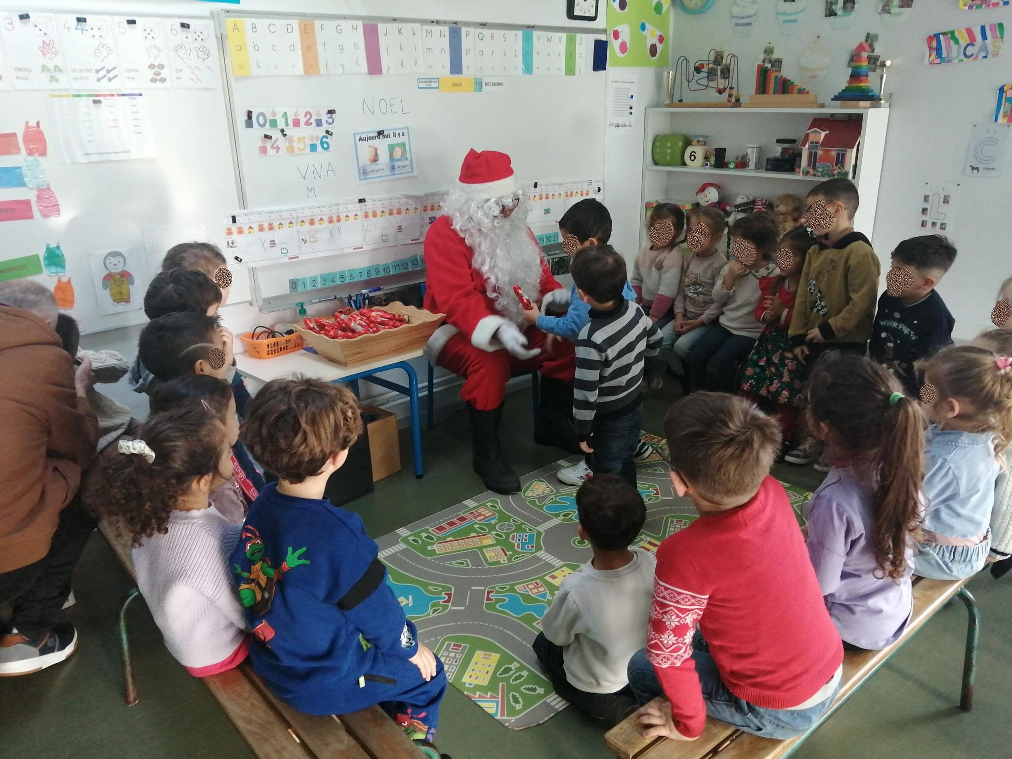 Le père Noël en visite!